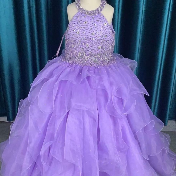 Stunning purple pageant dress - Picture 2 of 4